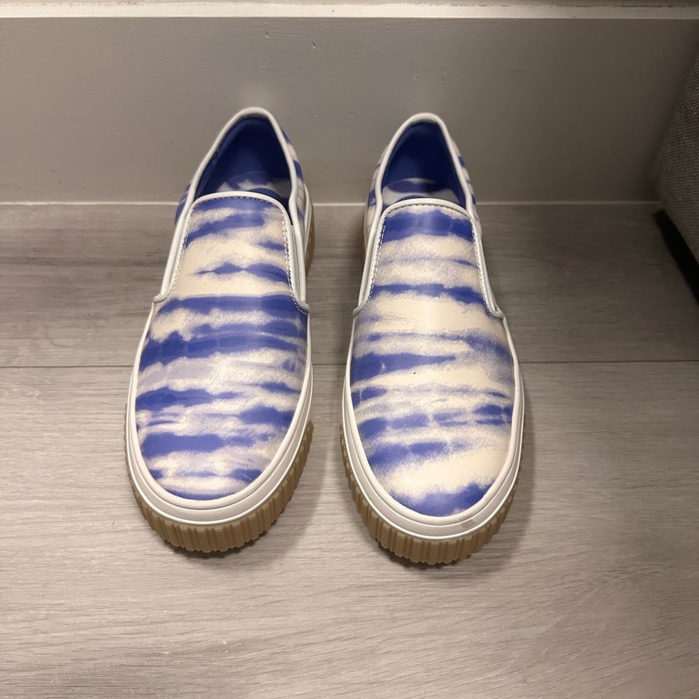*Never worn* Michael Kors Blue and White Tie-Dye Sneakers